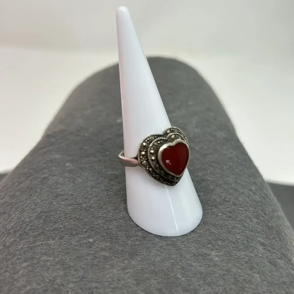 Vintage Sterling Silver Natural Carnelian and Marcasite Heart Shaped Ring Size 8
